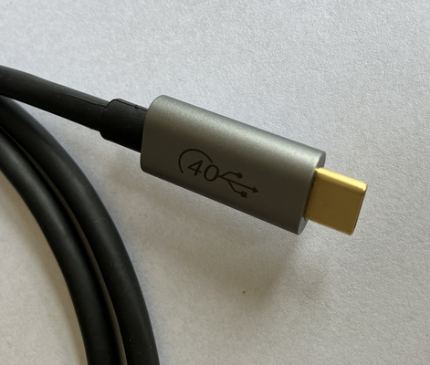 Abdeckungs-Schnallen-Art 1.8m HDMI Kabelbaum USBs 4 240w flexible Hdmi